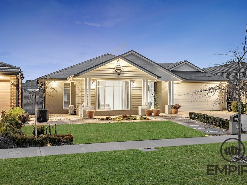 37 Casa Cct, Clyde North