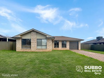 25 Arthur Summons Street, Dubbo