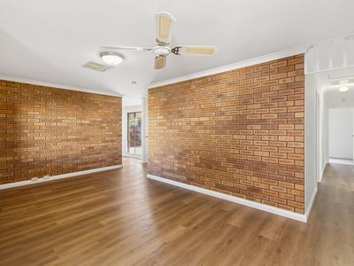 42 Shadwell Way, Morley