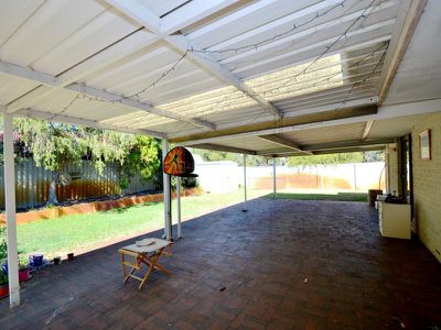 19 Warrigal Way, Greenwood
