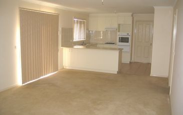 Dartmoor Drive, Cranbourne East
