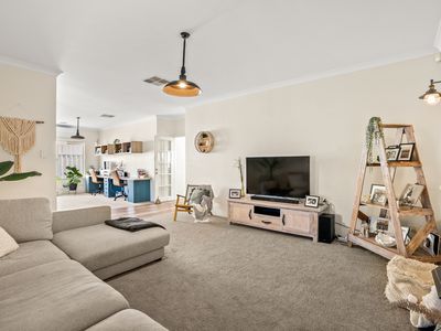 2 Anzio Court , Secret Harbour