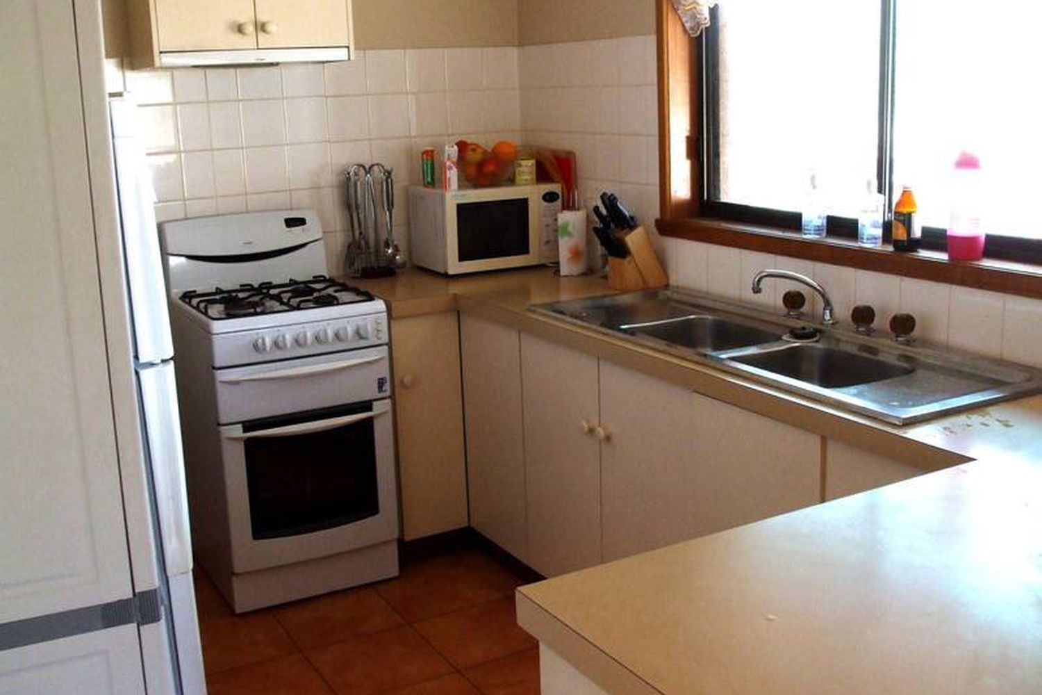1 Walnut Avenue, Horsham