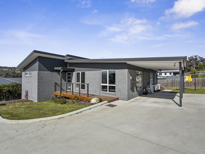 2 / 6 Dorgan Court, Cygnet