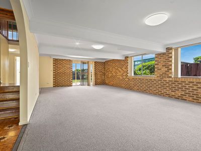 12 Kirstin Street, Eight Mile Plains