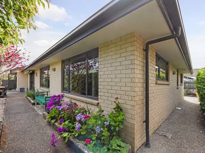 5 Di Pierri Way, The Wood