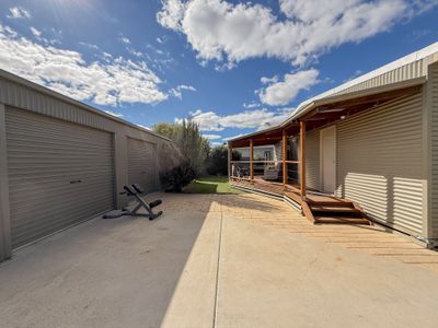 10 Milloo Crescent, Swan Hill
