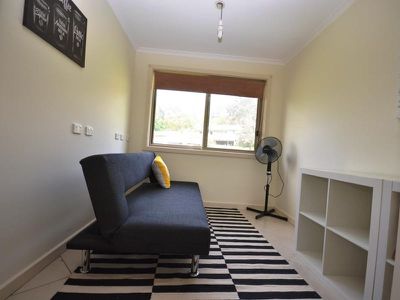 2 Marum Court , Tawonga South