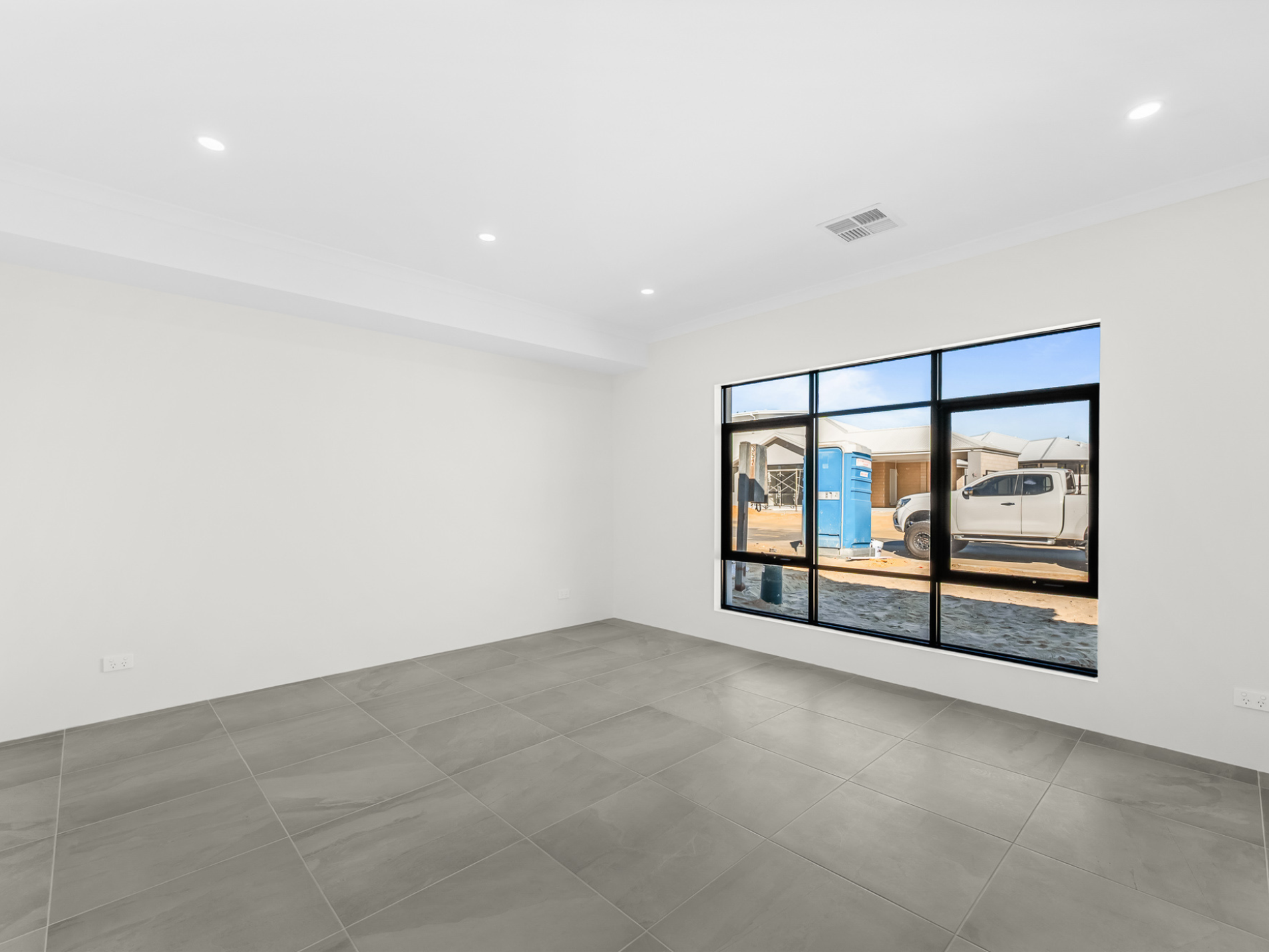 21 Currawong Loop, Treeby