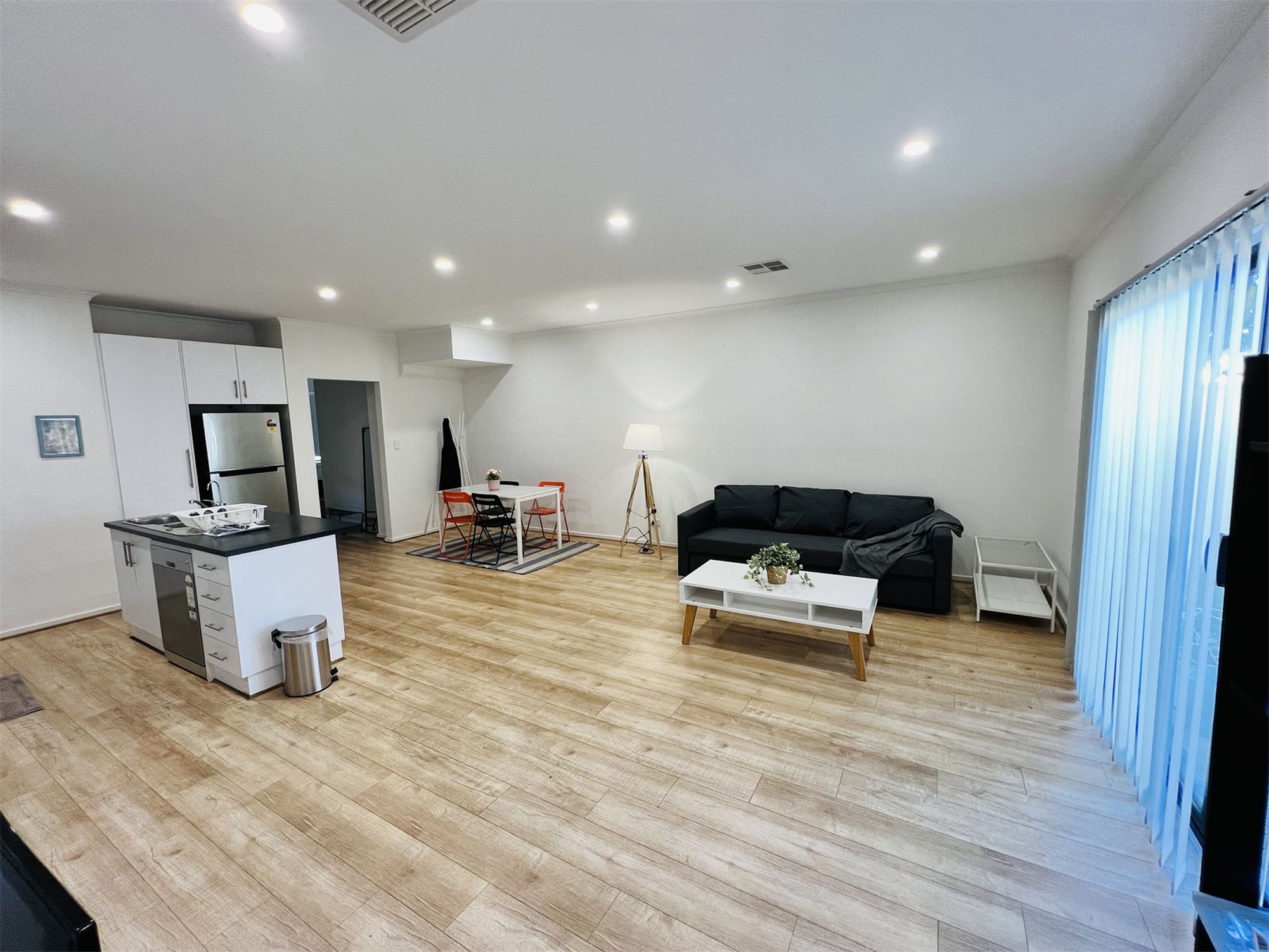 15 / 13-15 Piccadilly Crescent, Campbelltown