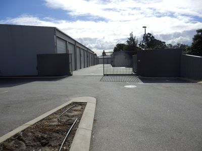 16/800 North Lake Road, Cockburn Central