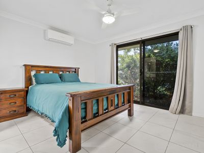 54 Monaco Drive, Zilzie