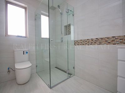 12A Bunt Avenue, Greenacre