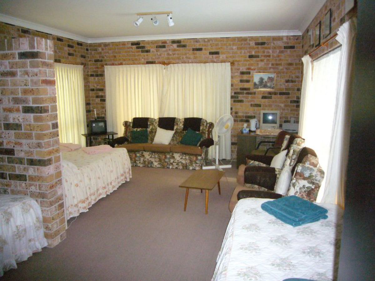 Tanilba Bay, Tanilba Bay - Thumbnail 5
