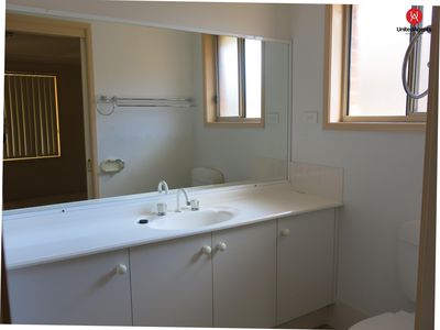 9 Gladstone Close, West Hoxton