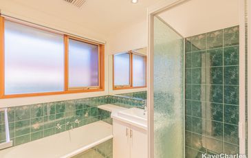 8 Hillman Court, Berwick