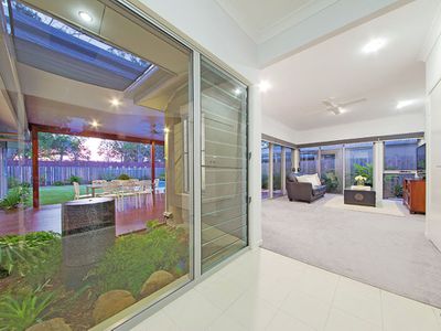 24 Barrington Crescent, Wakerley