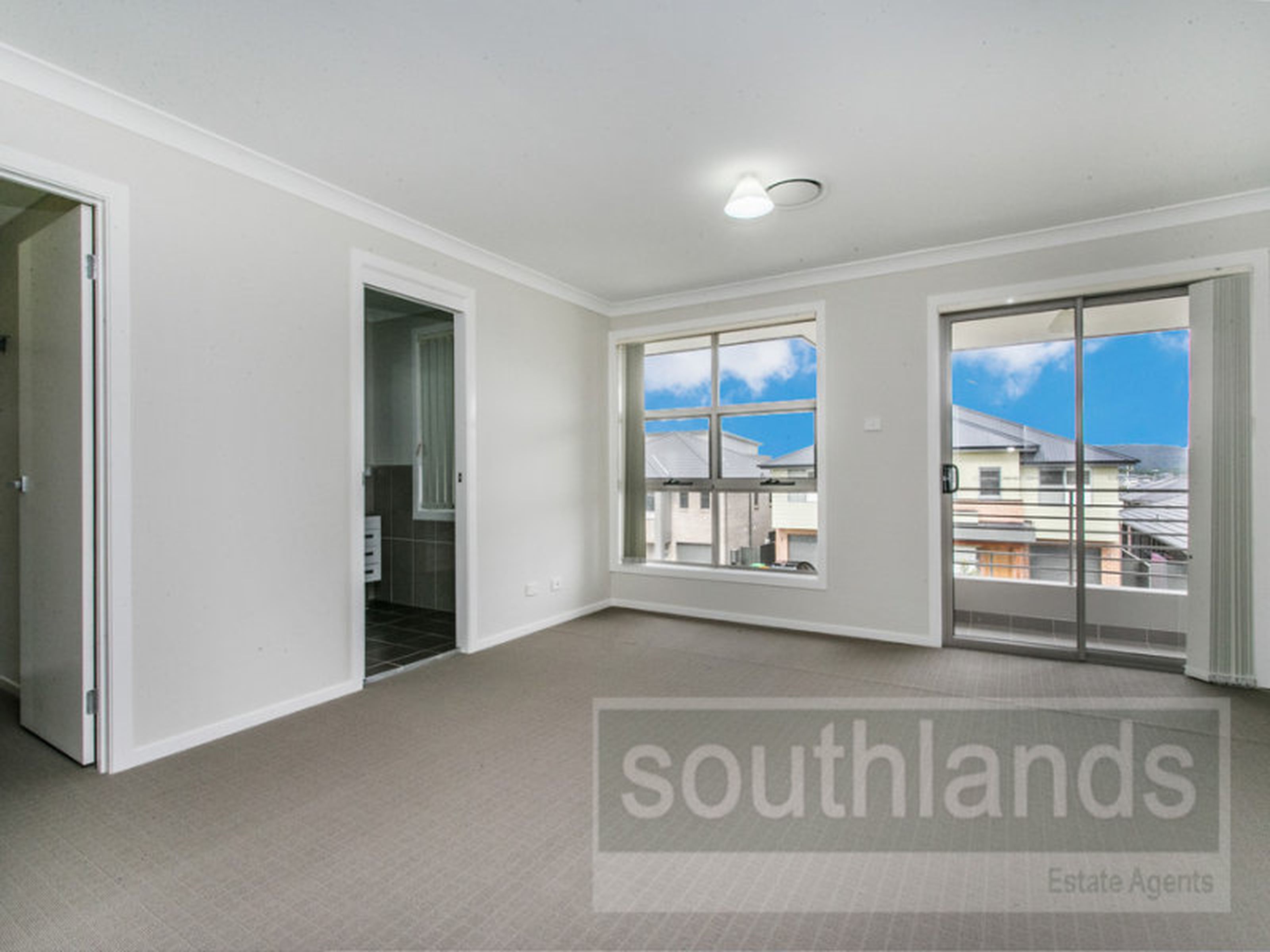 12A Cooee Avenue, GLENMORE PARK