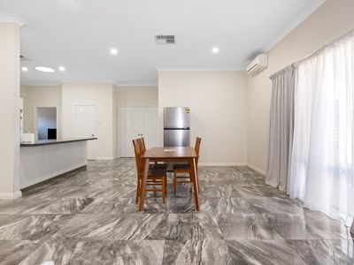 29 Gatacre Drive, Somerville