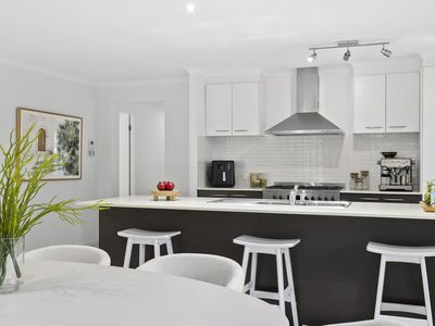 9 Feathertail Place, Wakerley