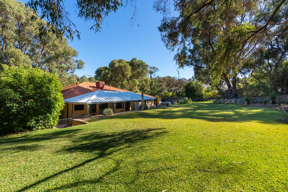 18 Oak Way, Baldivis