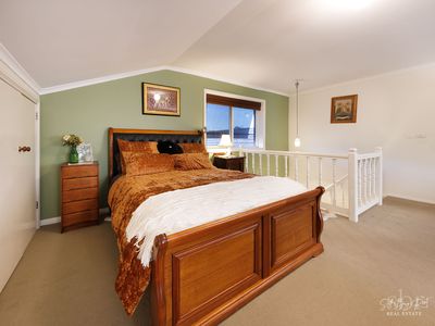 2 / 34 HUON CREEK ROAD, Wodonga