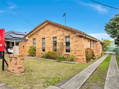 2 / 7 Central Avenue, Oak Flats