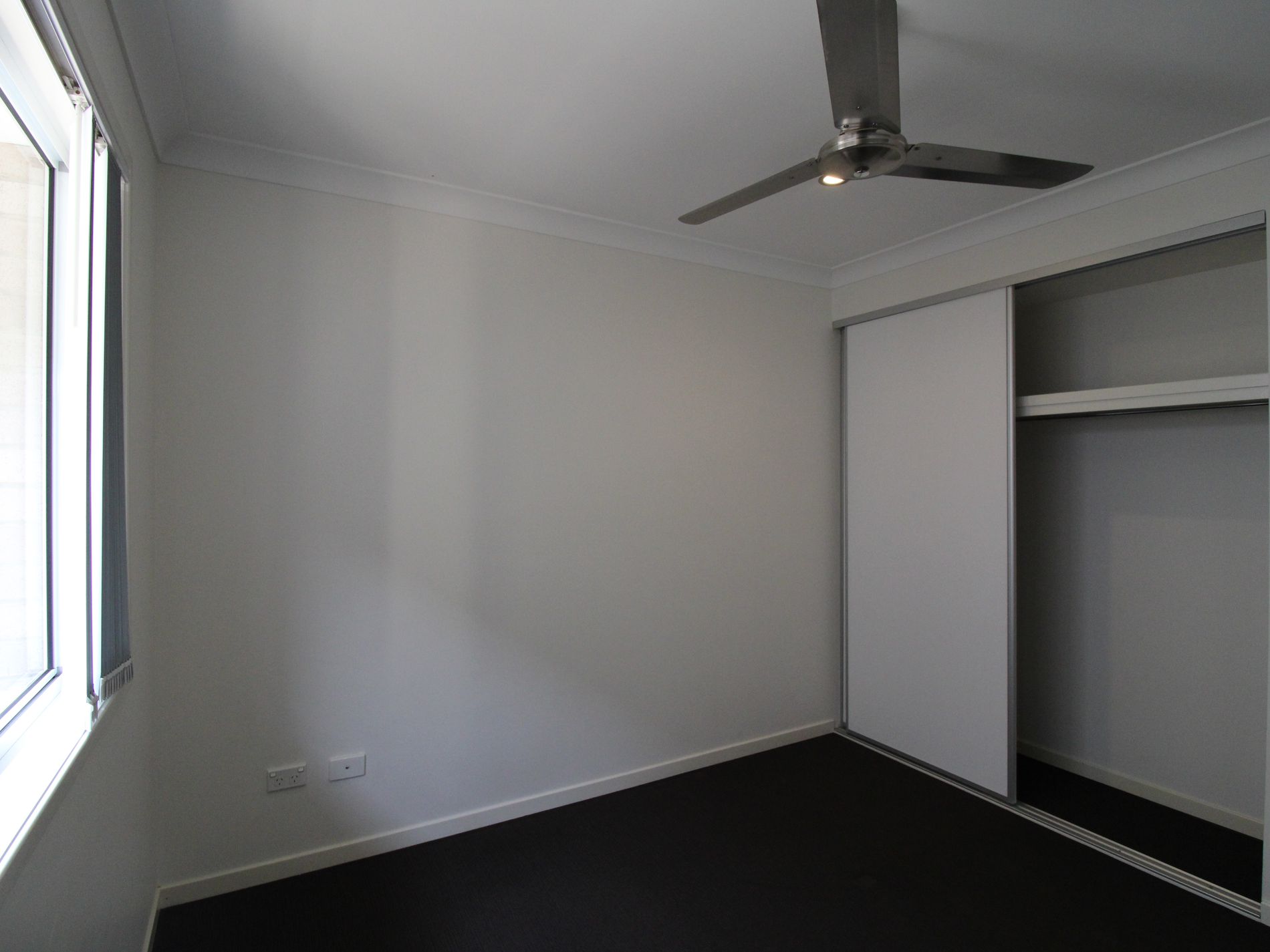 7 Bowerbird Street, Deebing Heights