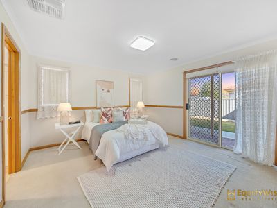 49 Eppalock Drive, Manor Lakes