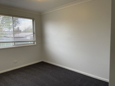 6 Adam Street, Tamworth