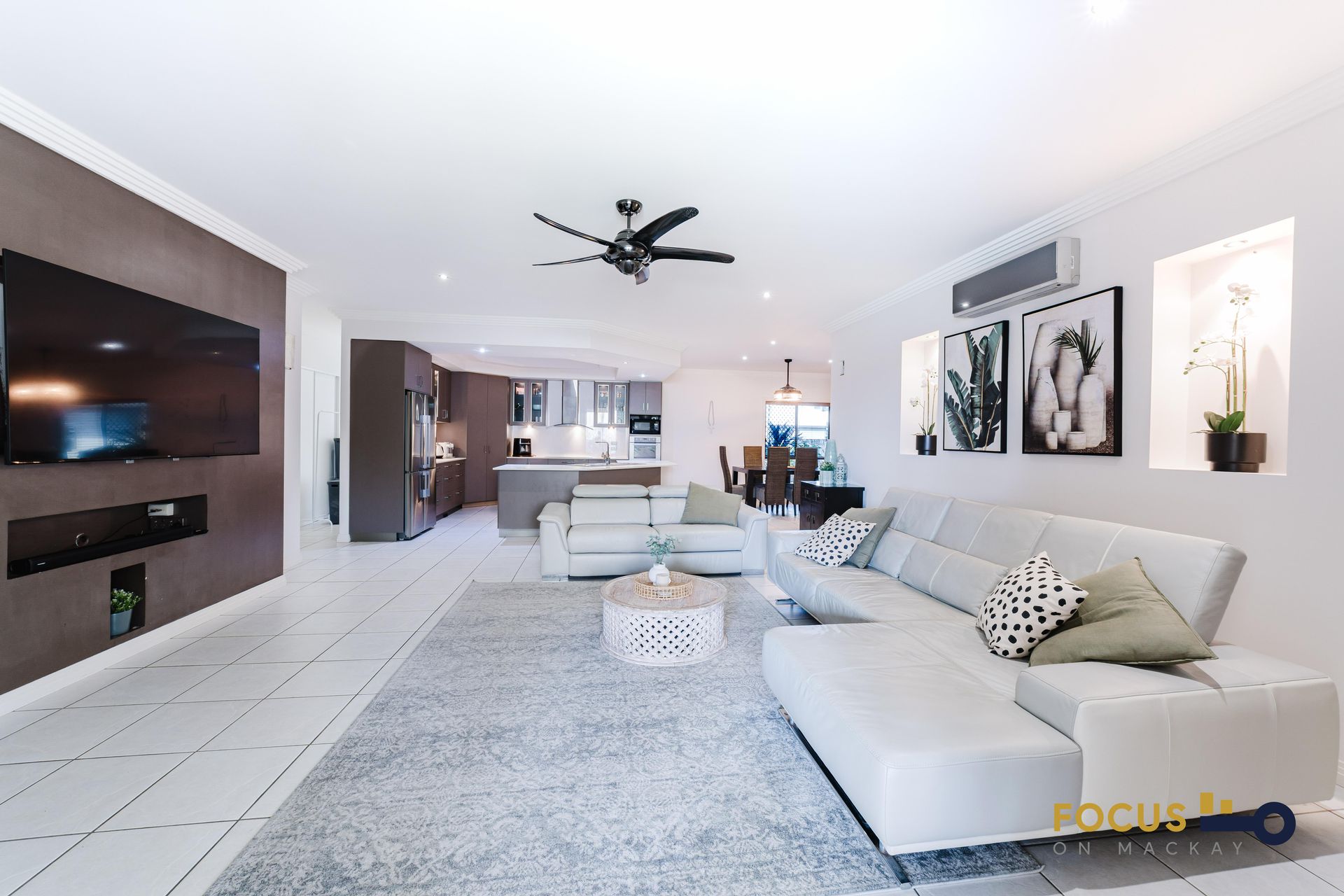 70 Gingham Street, Glenella