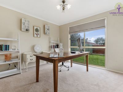 2 Wardrope Court, Wyndham Vale