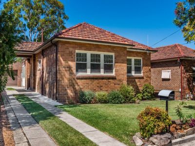 20 Royce Avenue, Croydon