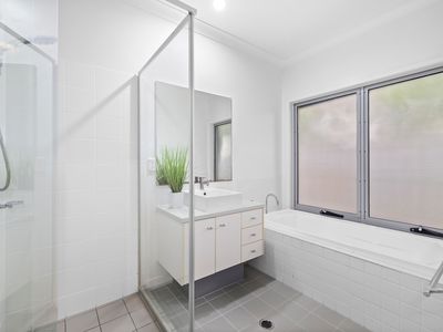 57 Watervale Parade, Wakerley