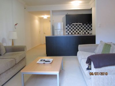 9B / 811 Hay St, Perth