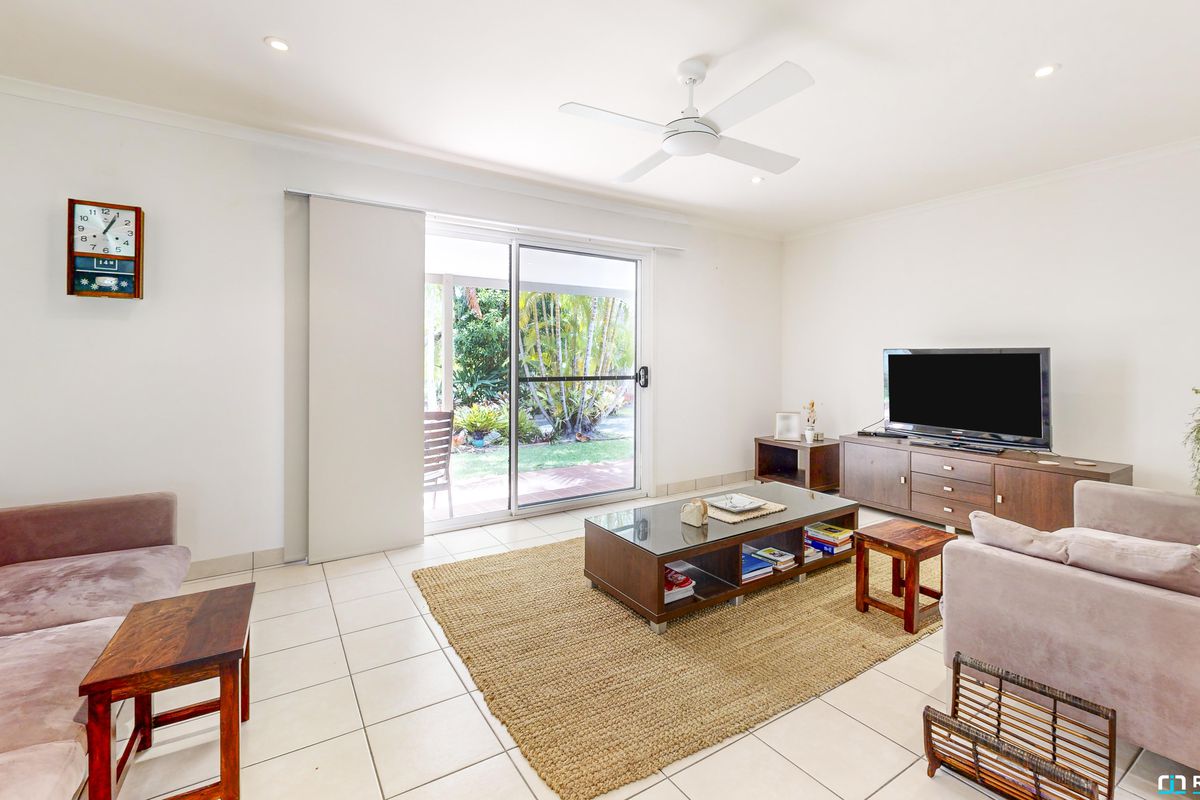 6 Woodhaven Way, Cooroibah