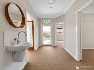 2 Tilba Street, Narooma