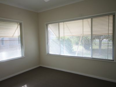 19-21 Golden Highway, Merriwa