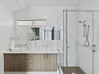 9 Fiore Court, Lake Coogee