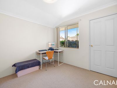 2A  Leeton Close , Halls Head