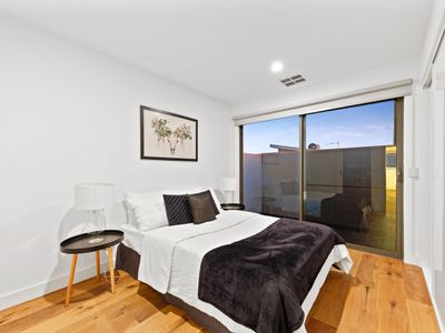2 Loch Crescent, Strathmore