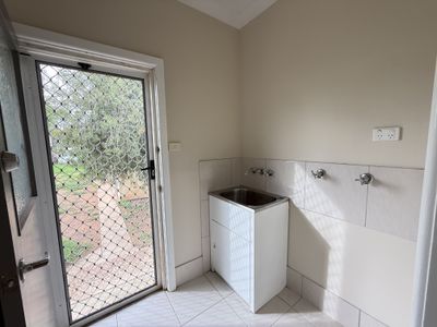 7 South Avenue, Yenda