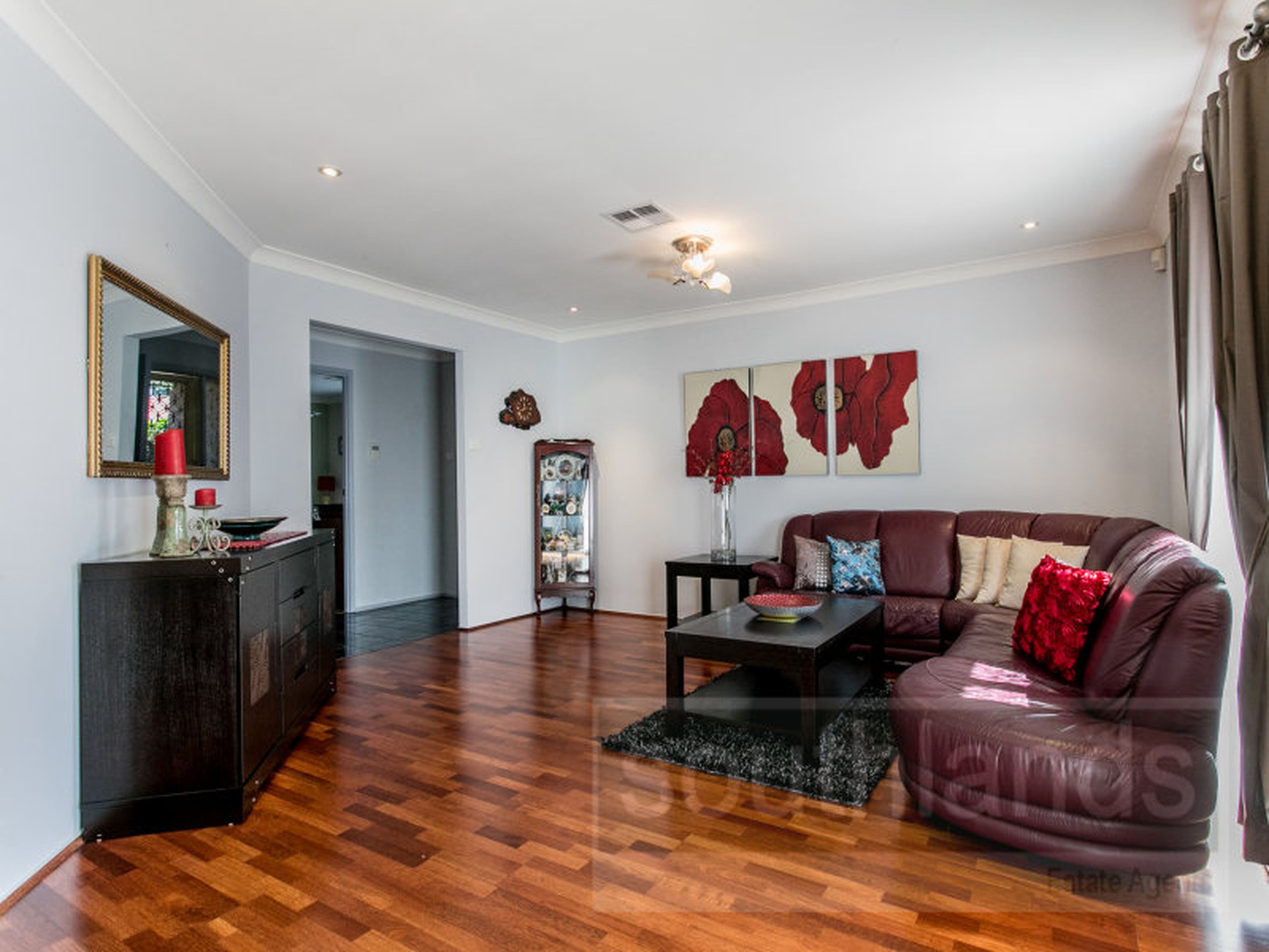 18 Sunbird Terrace, GLENMORE PARK