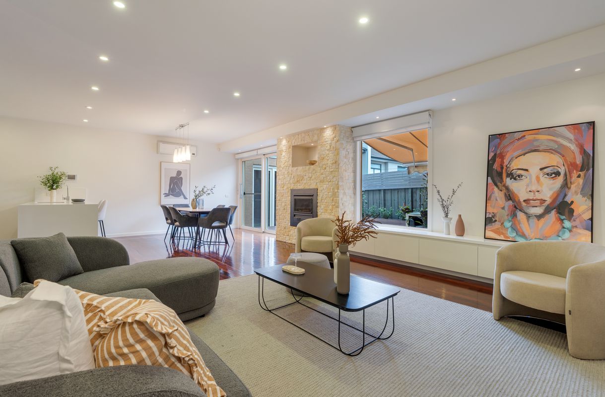 2 / 158 Spencer Street, Essendon