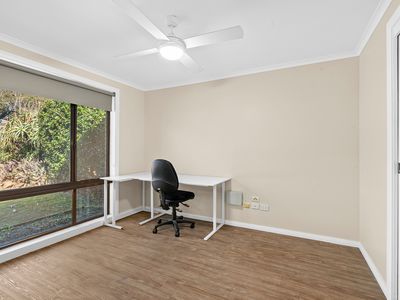2 Paruna Place, North Nowra