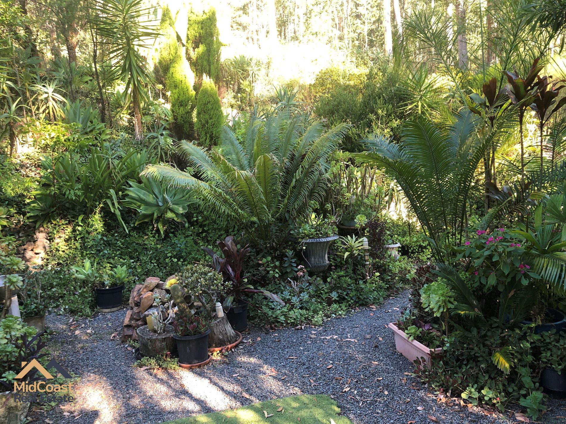 16 Old Schoolhouse Road, Crawford River