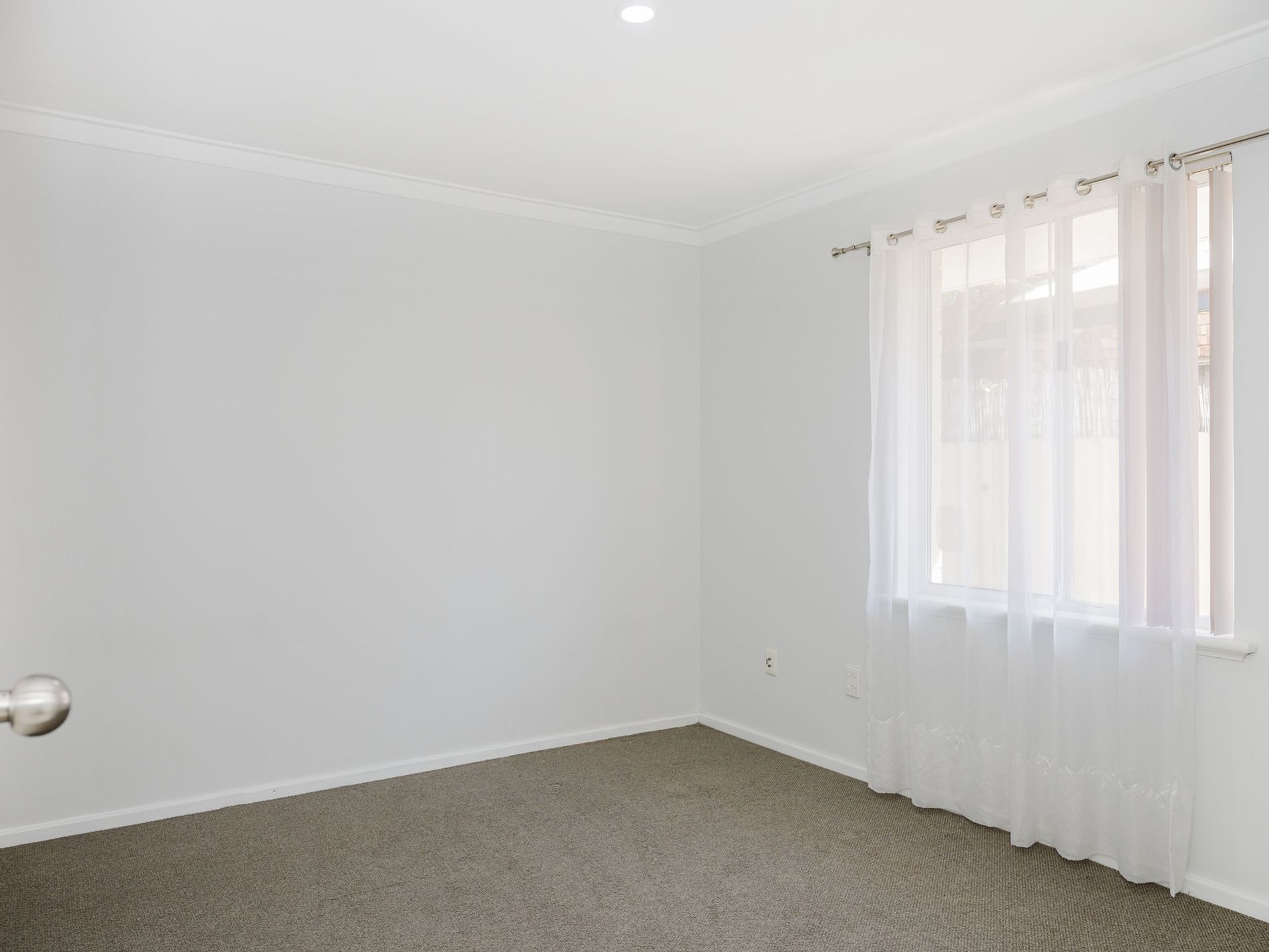6 Lancier Place, Rockingham
