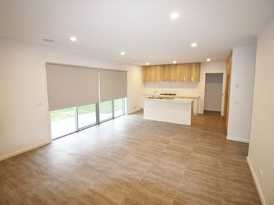 6B Nagle Drive, Belmont