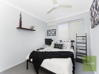 24 Dundas Court, Kirwan