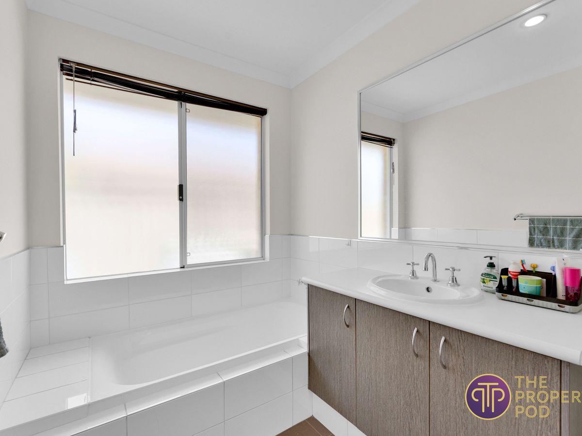 5 Dressage Green, Baldivis